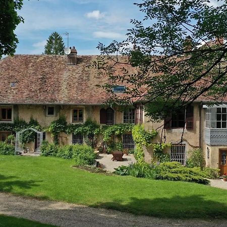 Domaine De Bellevue Gite Du Mont Poupet Marnoz Eksteriør billede