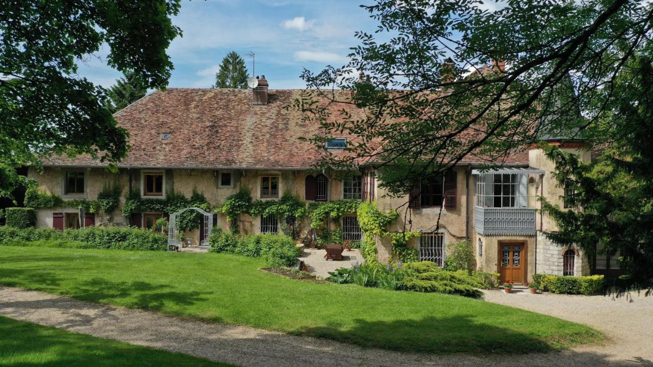 Domaine De Bellevue Gite Du Mont Poupet Marnoz Eksteriør billede